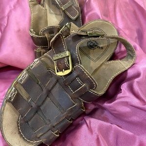 Dr. Martins never worn vintage Fisherman Sandals US size 10 /UK size 9